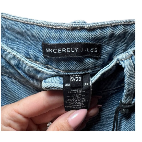 SINCERELY JULES Super High Rise Wedge Denim Shorts 9/29 NWT - Picture 5 of 7